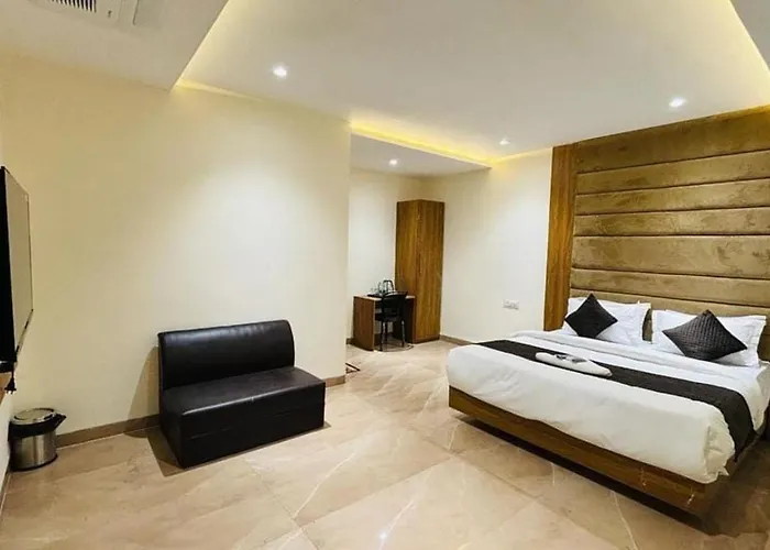 Hotel Yashraj